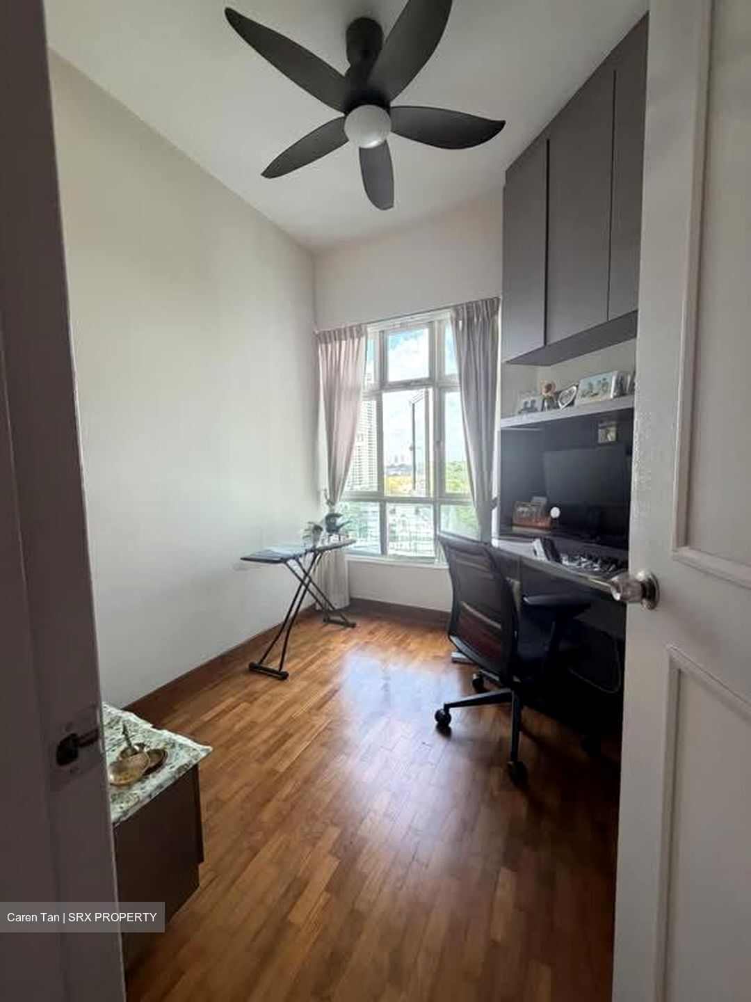 Oleander Towers (D12), Apartment #580188921